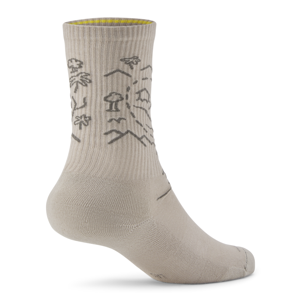 A11497_24Q4_Anytime_Crew_NZ_Map_Rugged_Beige-Hazy_Pine_PDP_B-1000x1000-1.png
